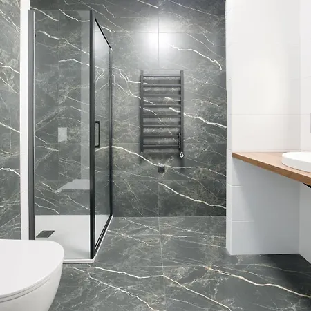 Aquamarina, Sun & Snow *