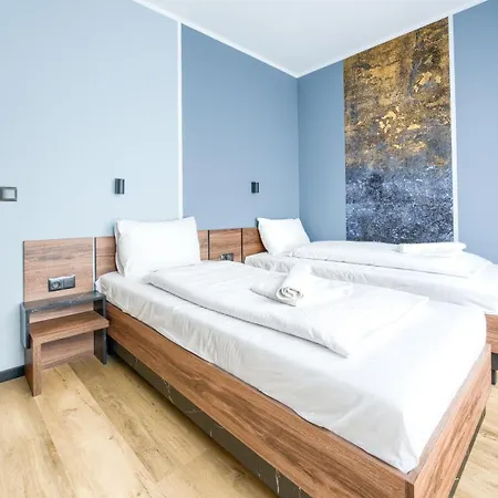 Aquamarina, Sun & Snow * 米兹多洛杰