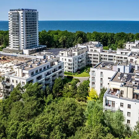 Aquamarina, Sun & Snow *